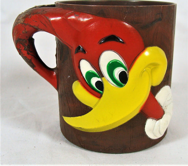 Vintage 1965 hot Woody Woodpecker Log Cereal Bowl and Mugs F & F Mold And Die Works.